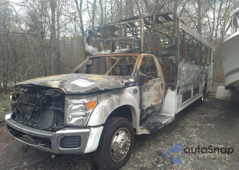 2013 Ford F550 z USA, uszkodzony, nr VIN 1FDGF5GT2DEB64297